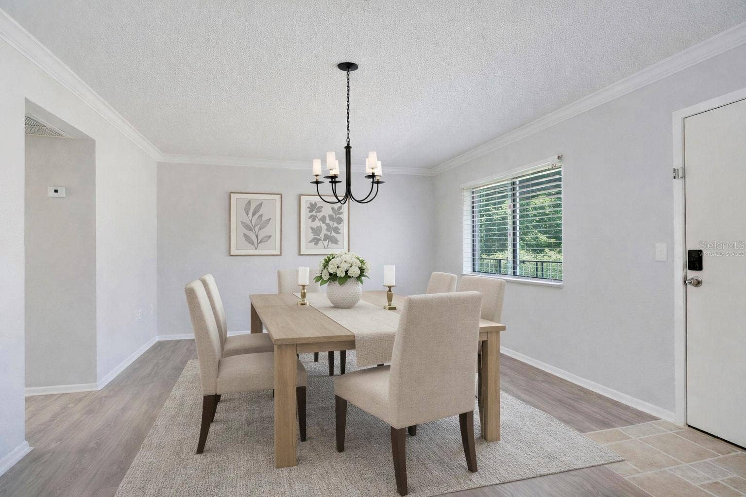 129 BLUE POINT WAY, #340, Altamonte Springs, FL 32701 Virtually staged!