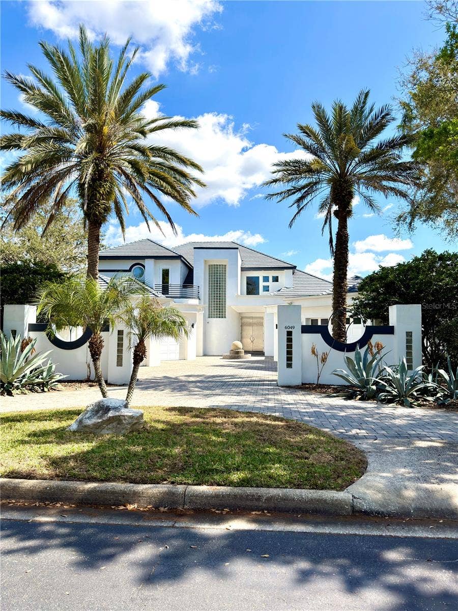 6049 LADY BET DRIVE, Orlando, FL 32819 6049 LADY BET DRIVE, Orlando, FL 32819