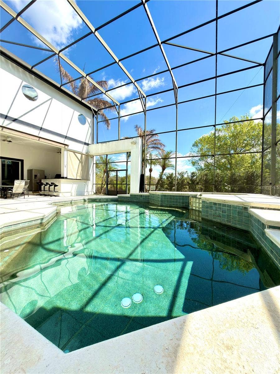 6049 LADY BET DRIVE, Orlando, FL 32819 6049 LADY BET DRIVE, Orlando, FL 32819