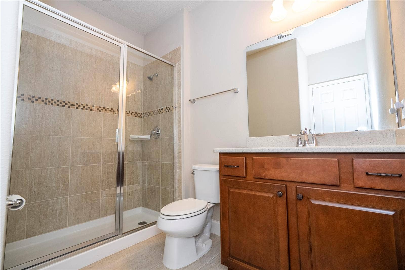 9442 ROYAL ESTATES BOULEVARD, Orlando, FL 32836 9442 ROYAL ESTATES BOULEVARD, Orlando, FL 32836