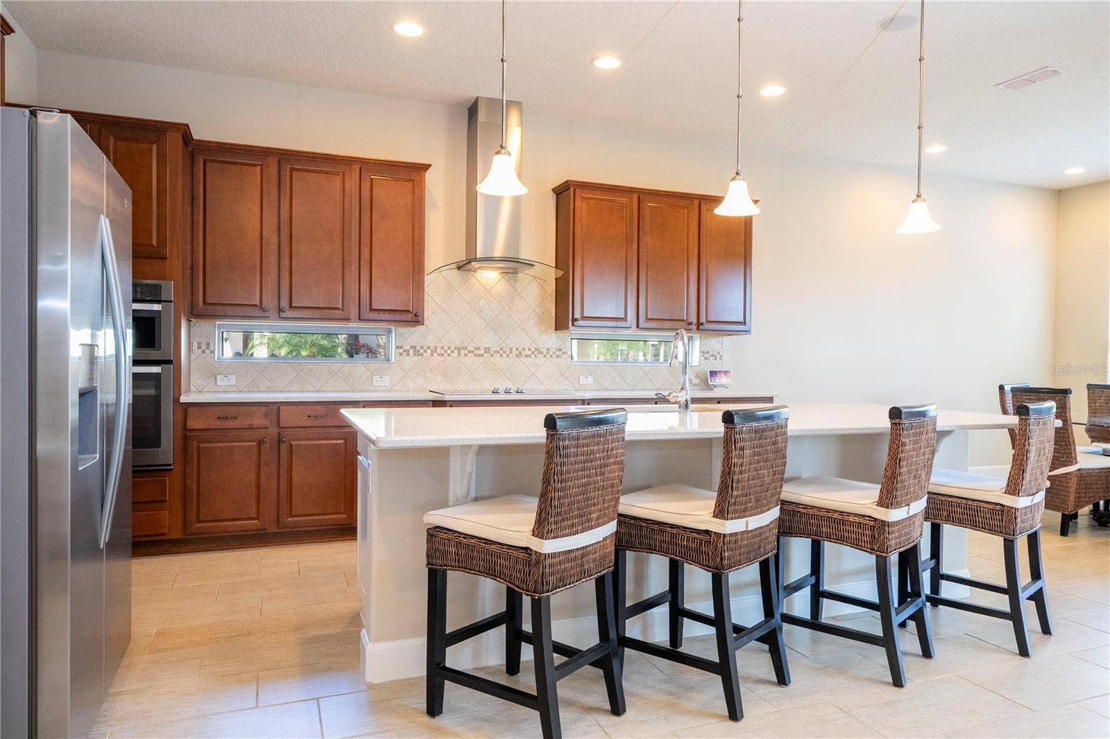 9442 ROYAL ESTATES BOULEVARD, Orlando, FL 32836 9442 ROYAL ESTATES BOULEVARD, Orlando, FL 32836