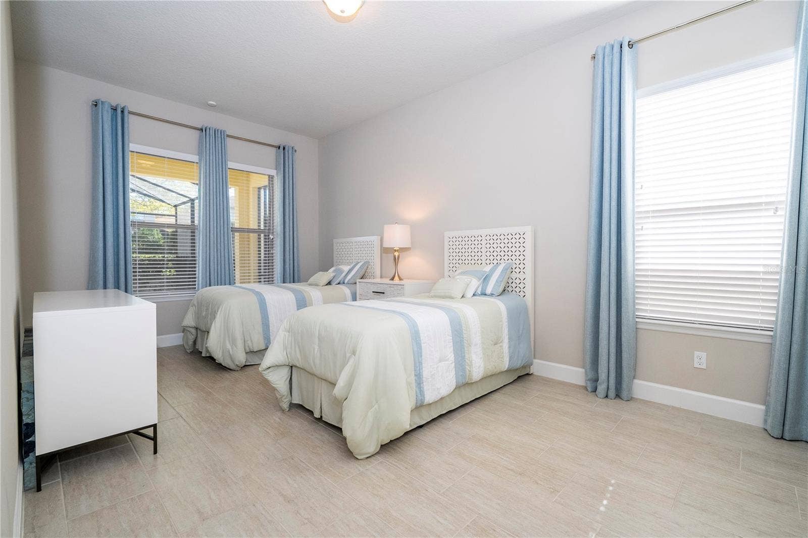 9442 ROYAL ESTATES BOULEVARD, Orlando, FL 32836 9442 ROYAL ESTATES BOULEVARD, Orlando, FL 32836