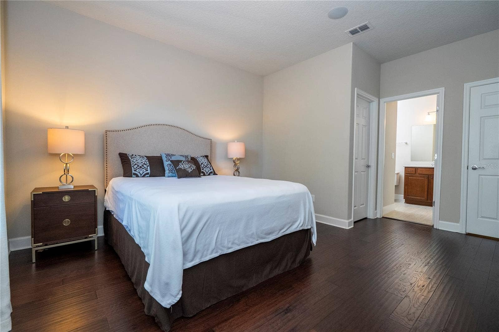 9442 ROYAL ESTATES BOULEVARD, Orlando, FL 32836 9442 ROYAL ESTATES BOULEVARD, Orlando, FL 32836