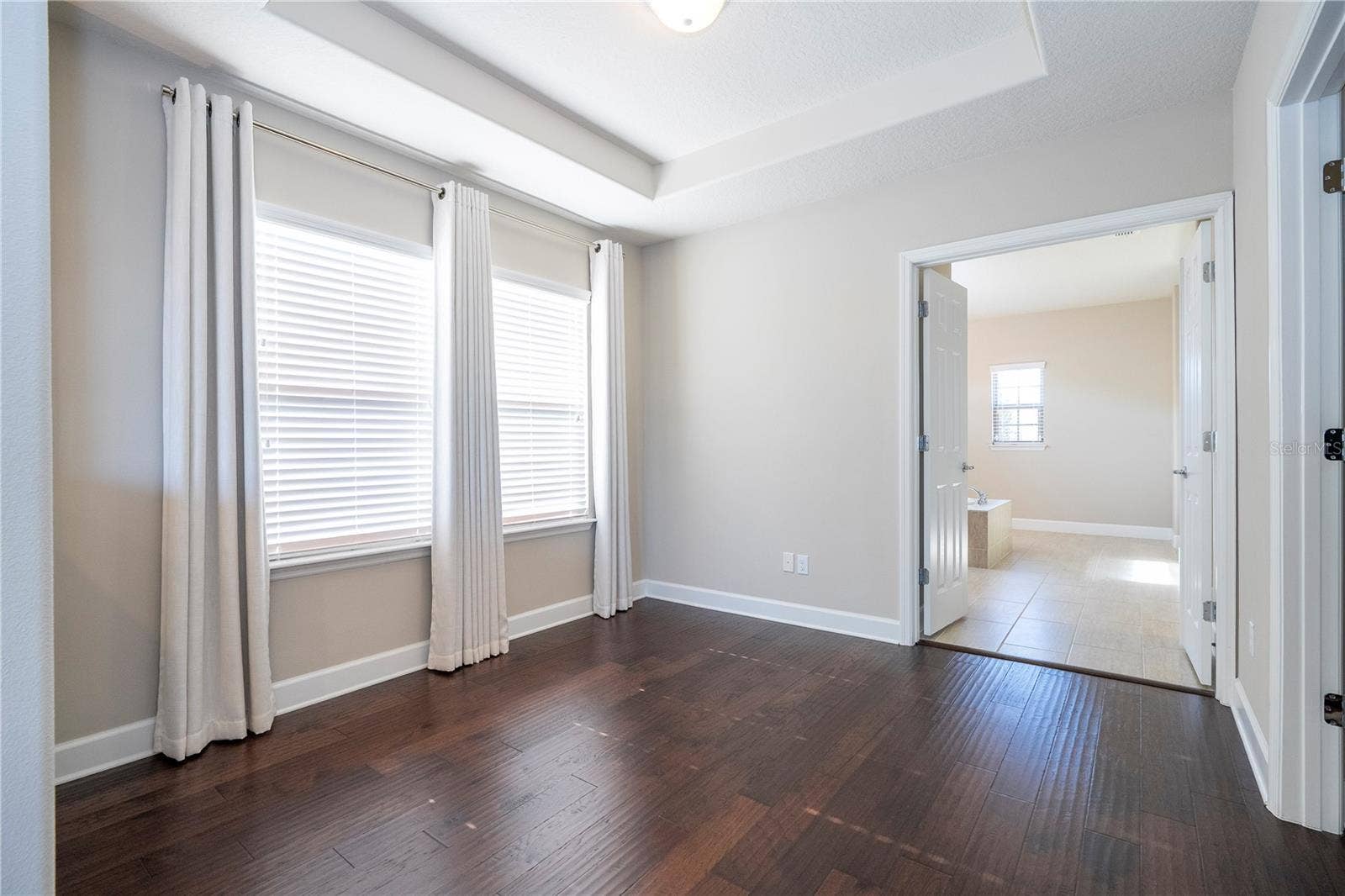 9442 ROYAL ESTATES BOULEVARD, Orlando, FL 32836 9442 ROYAL ESTATES BOULEVARD, Orlando, FL 32836