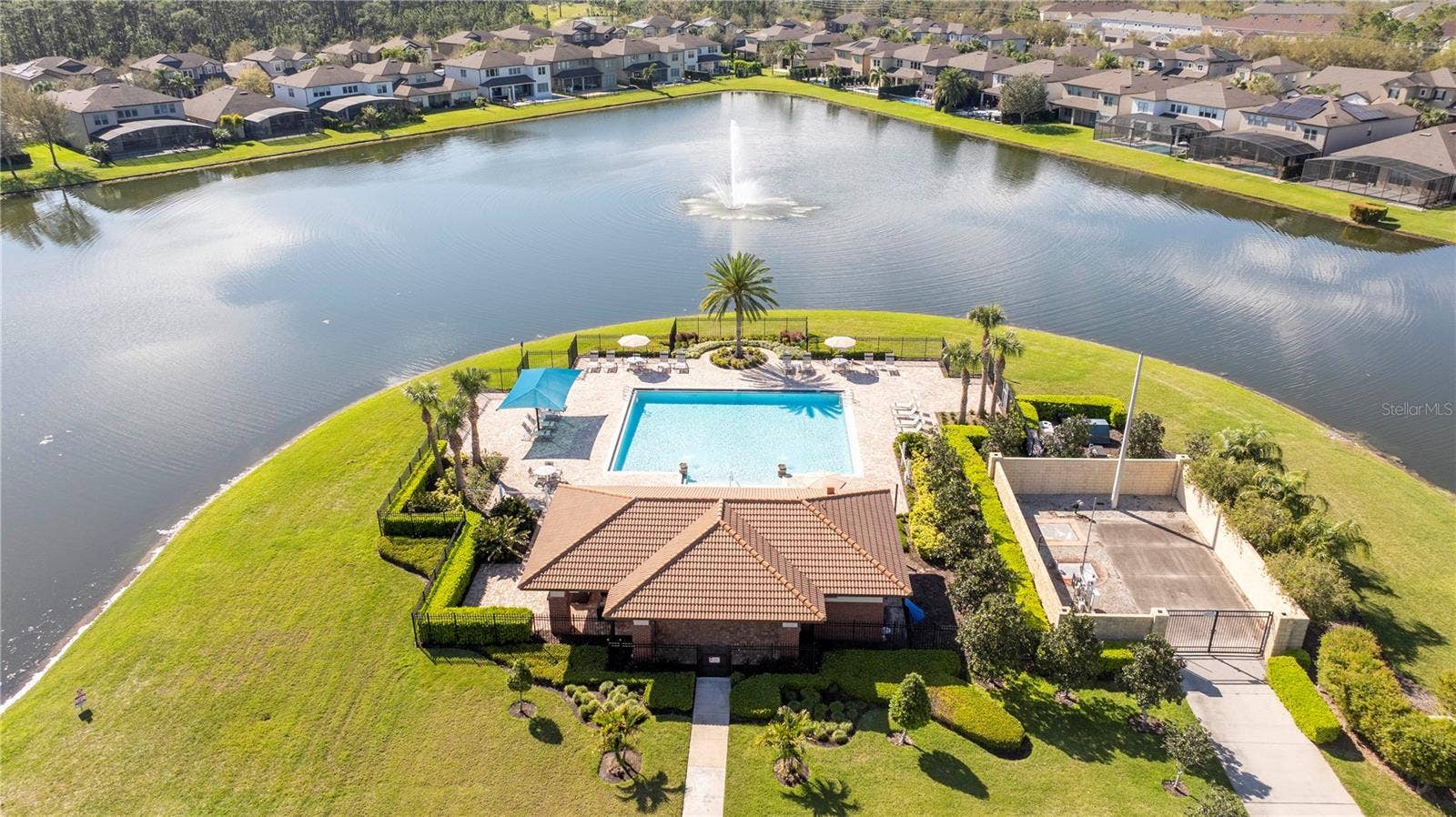 9442 ROYAL ESTATES BOULEVARD, Orlando, FL 32836 9442 ROYAL ESTATES BOULEVARD, Orlando, FL 32836