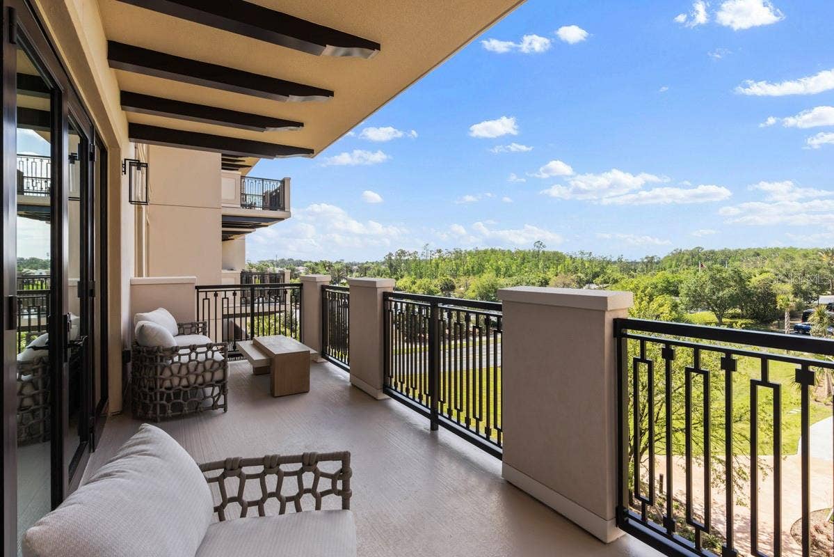 10160 AUTUMN MIST LANE, #402, Orlando, FL 32836 Private outdoor balcony