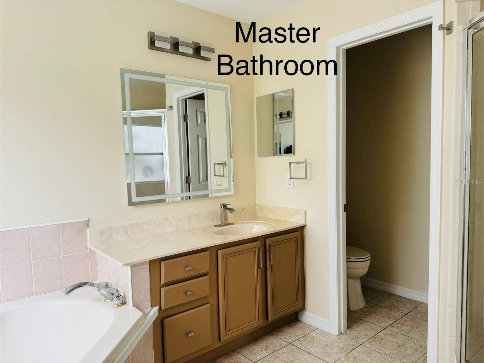 13621 TETHERLINE TRAIL, Orlando, FL 32837 13621 TETHERLINE TRAIL, Orlando, FL 32837