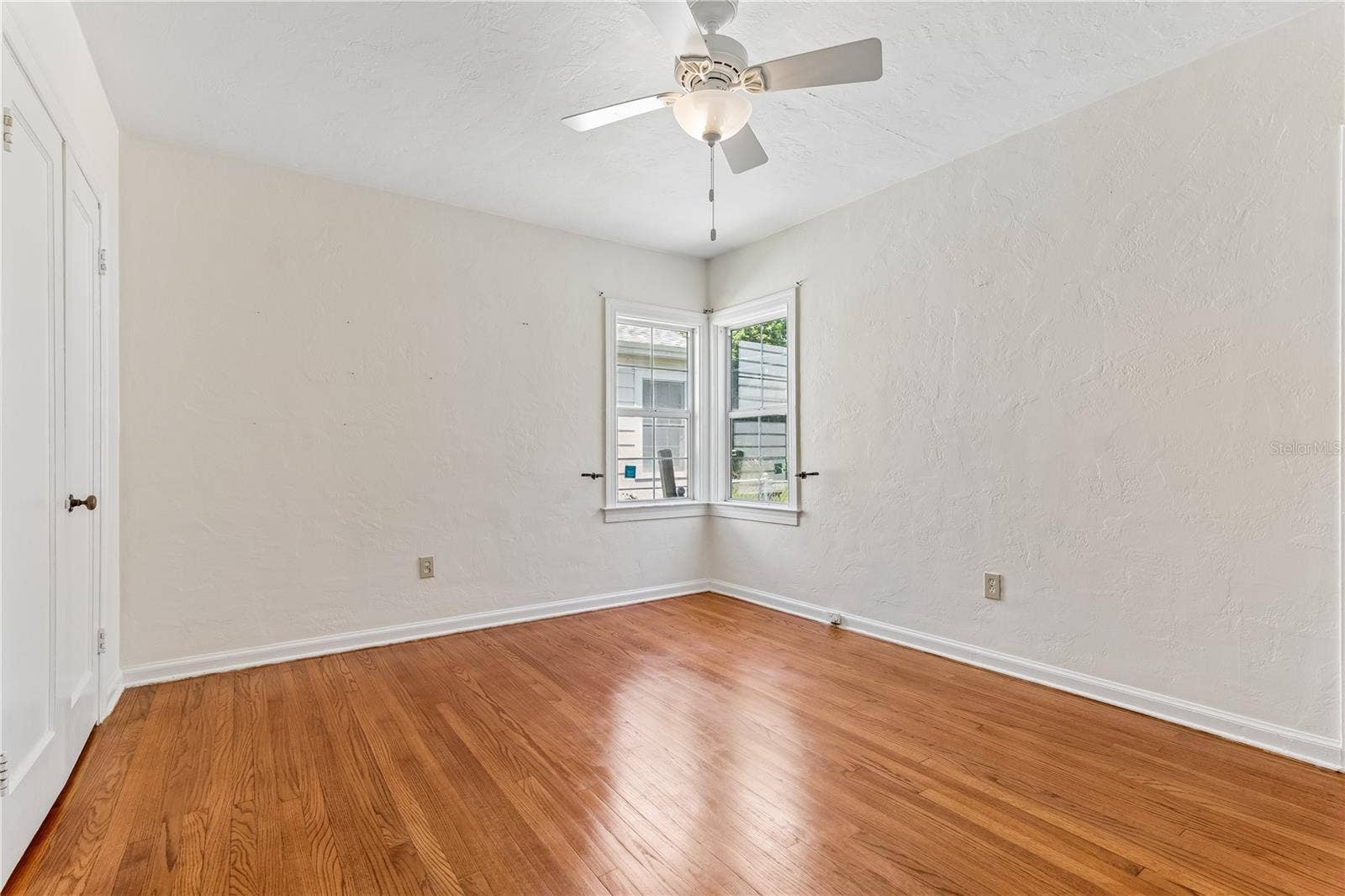 37 E VANDERBILT STREET, Orlando, FL 32804 37 E VANDERBILT STREET, Orlando, FL 32804