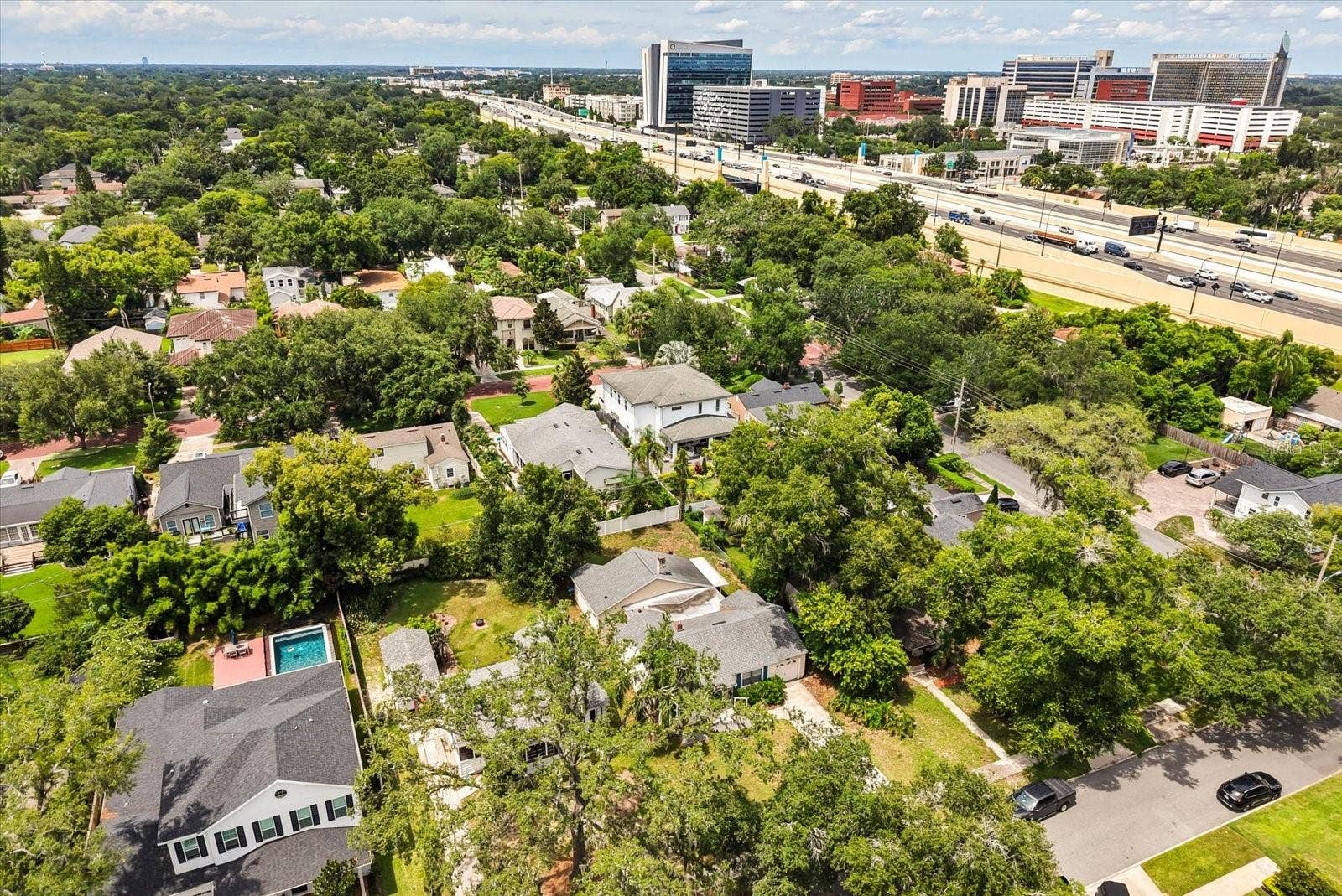 37 E VANDERBILT STREET, Orlando, FL 32804 37 E VANDERBILT STREET, Orlando, FL 32804