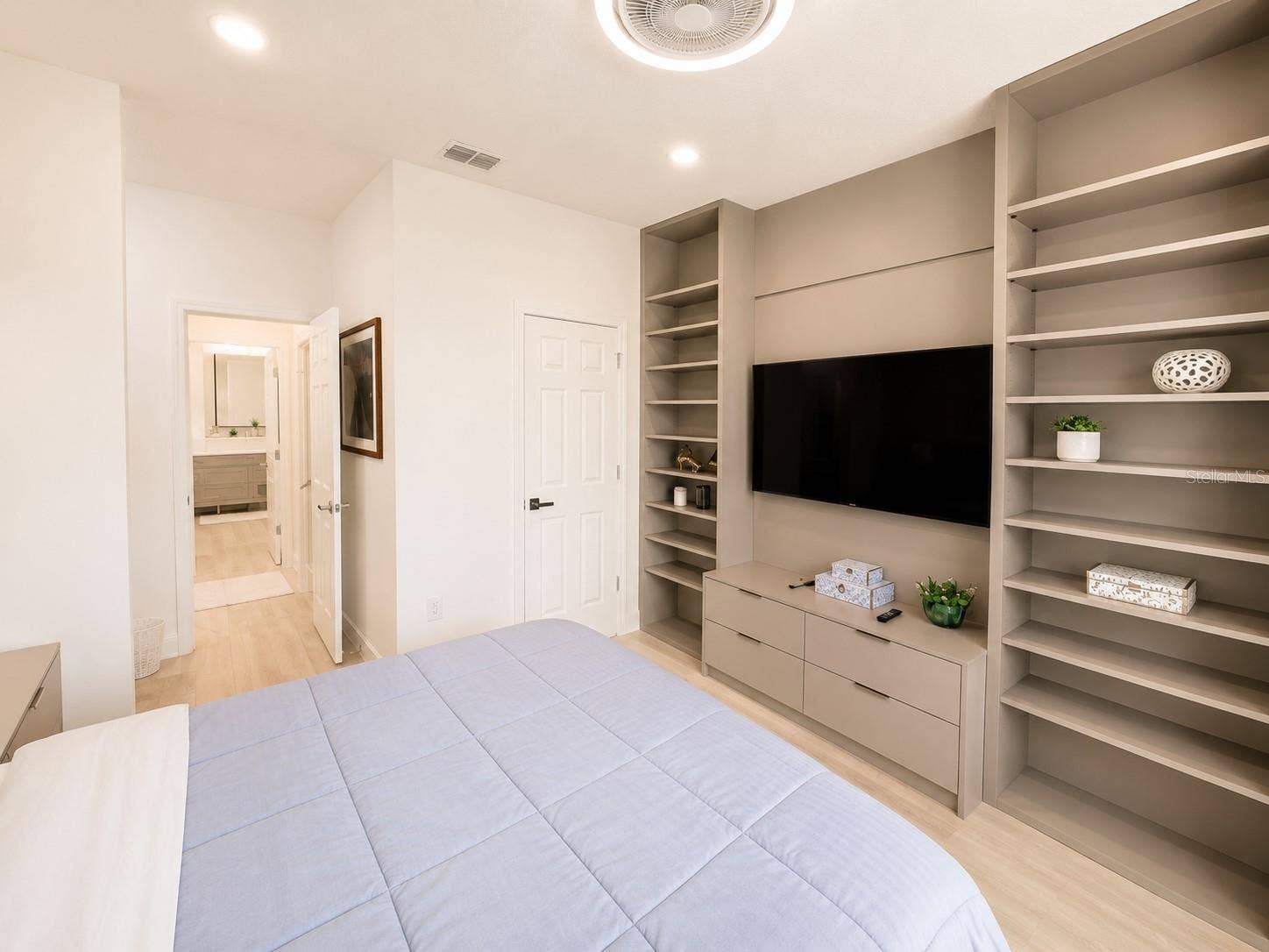 12640 SALOMON COVE DRIVE, Windermere, FL 34786 12640 SALOMON COVE DRIVE, Windermere, FL 34786