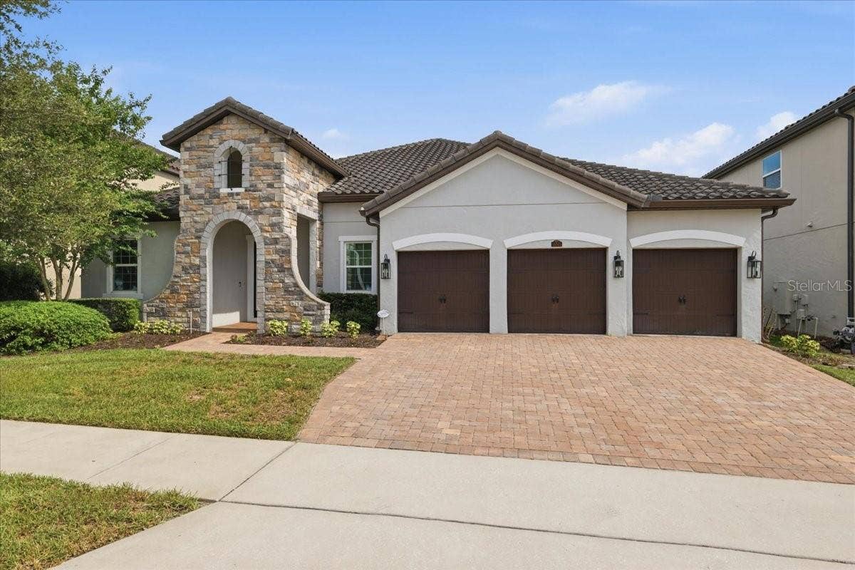 16545 BROADWATER AVENUE, Winter Garden, FL 34787 16545 BROADWATER AVENUE, Winter Garden, FL 34787