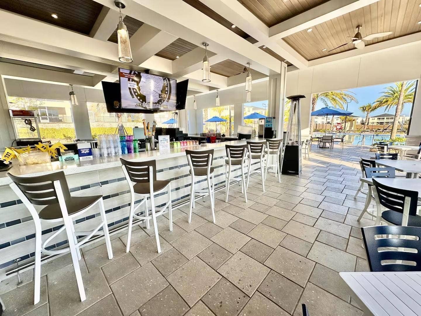 9095 SOMMERSET HILLS DRIVE, Davenport, FL 33896 Resort - Lounge