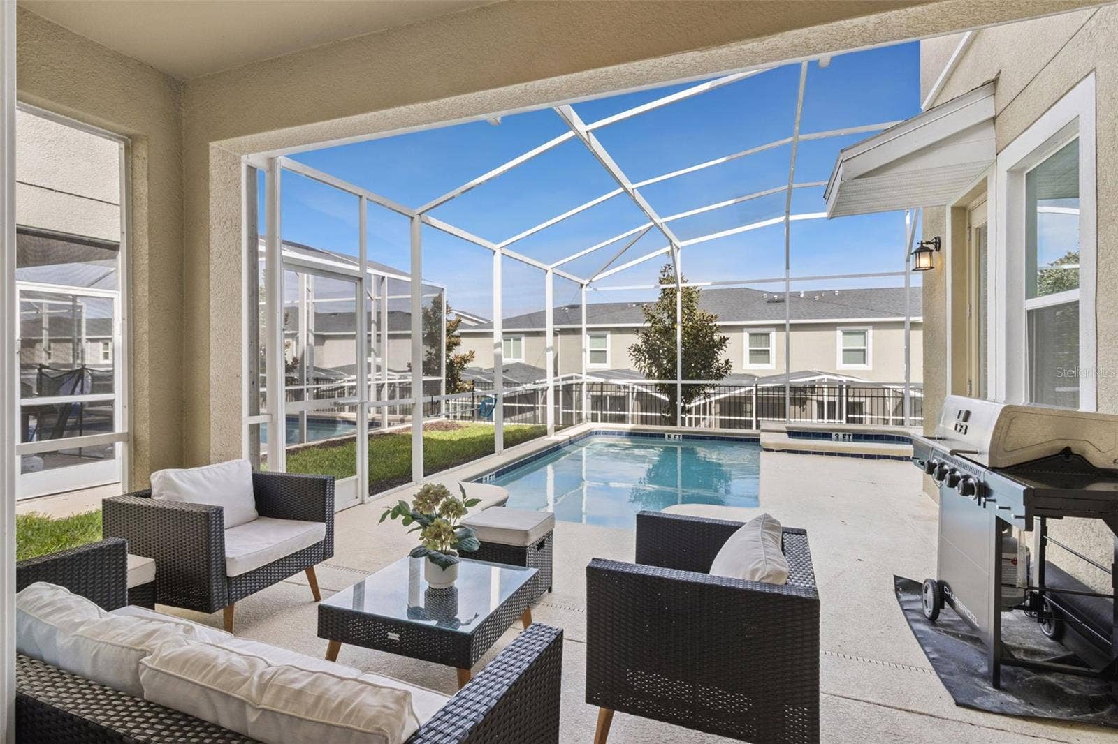 9095 SOMMERSET HILLS DRIVE, Davenport, FL 33896 Outdoor Patio & Enclosed Pool Area