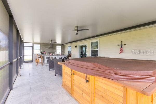 4382 FINCH LANE, Kissimmee, FL 34746 Hot-tub in lanai