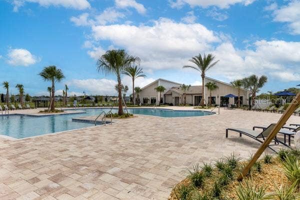 4382 FINCH LANE, Kissimmee, FL 34746 Community resort pool
