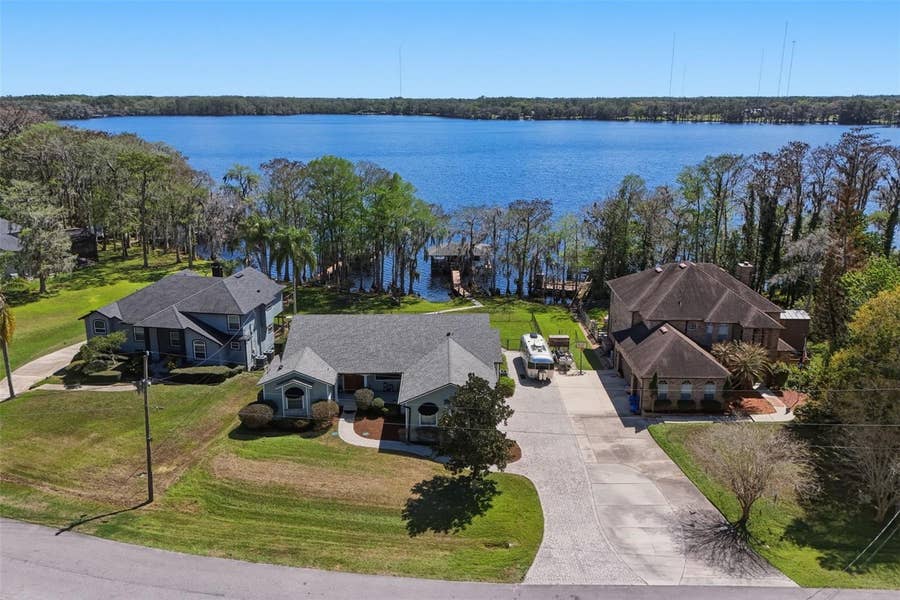 Property photo for 834 MILLSHORE DRIVE, Chuluota, FL