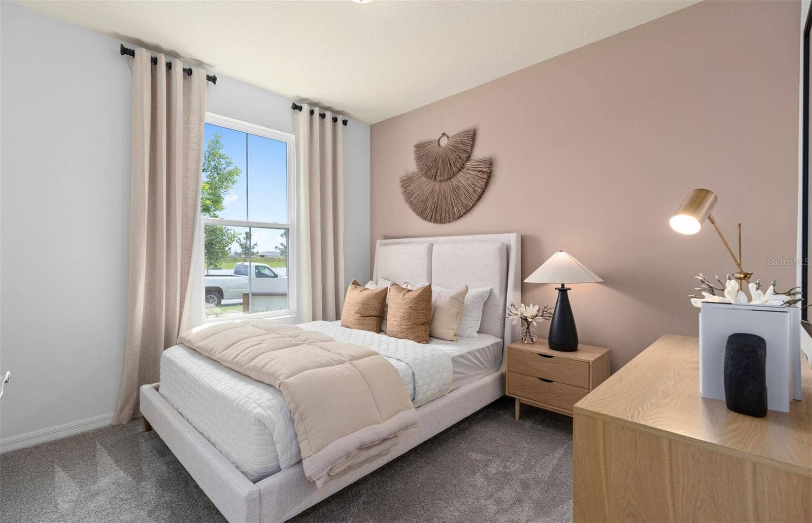 10130 HADLEY STREET, Orlando, FL 32829 Model Home Design Only. Pictures and furnishings are for illustrative purposes only. Elevations, colors and options may vary. Furniture is for model home staging only.