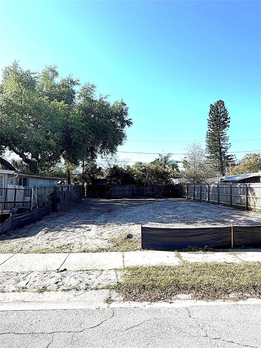 Property photo for 2126 43RD AVENUE N, St Petersburg, FL