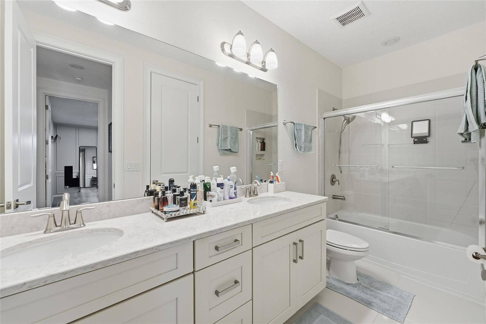 7969 CHILTON DRIVE, Orlando, FL 32836 7969 CHILTON DRIVE, Orlando, FL 32836