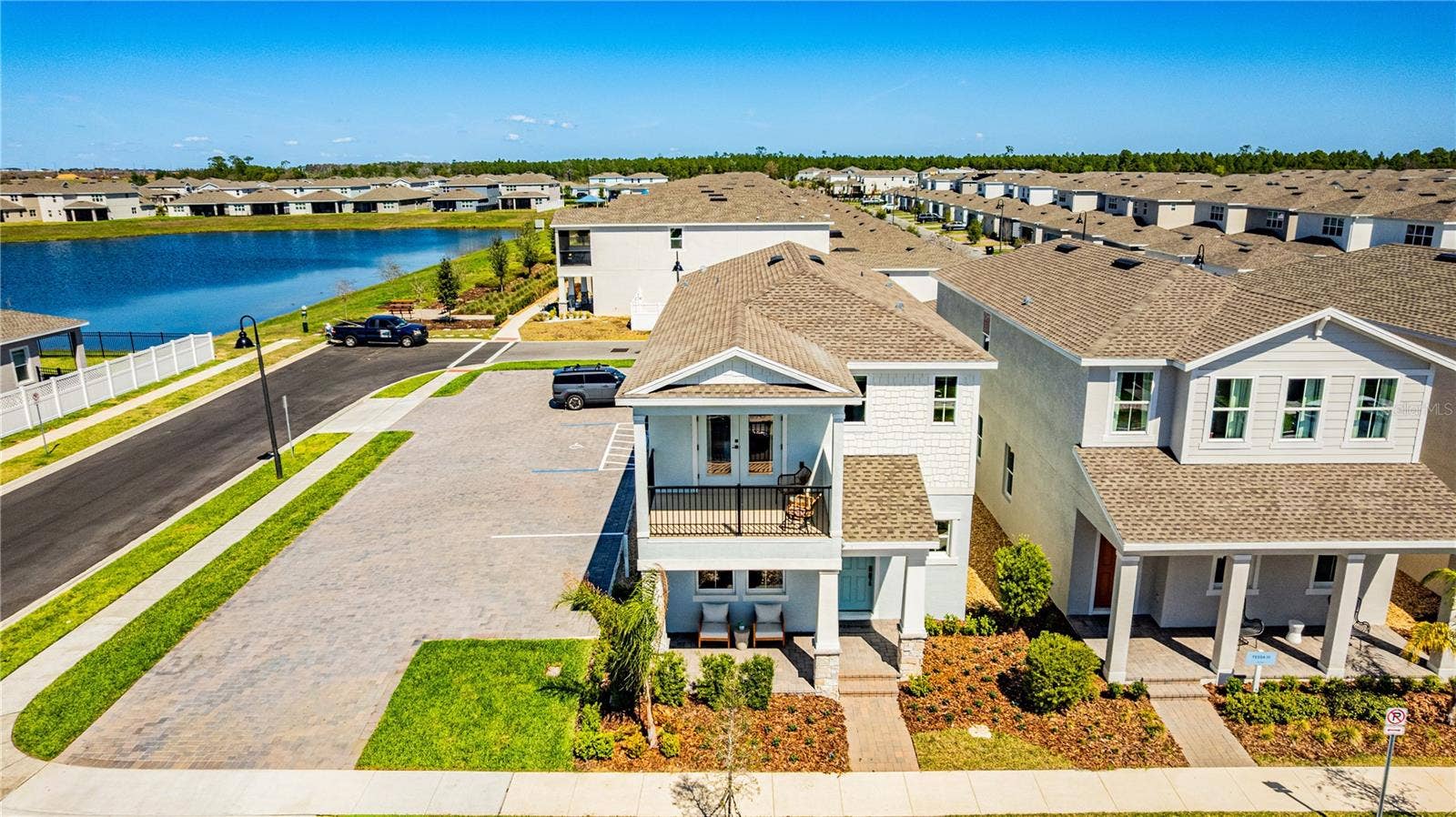 15197 BLUE PEACOCK LANE, Winter Garden, FL 34787 15197 BLUE PEACOCK LANE, Winter Garden, FL 34787