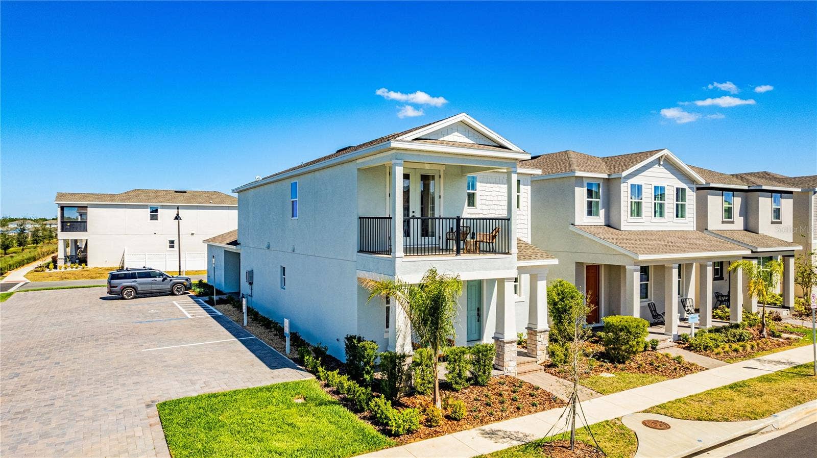 15197 BLUE PEACOCK LANE, Winter Garden, FL 34787 15197 BLUE PEACOCK LANE, Winter Garden, FL 34787
