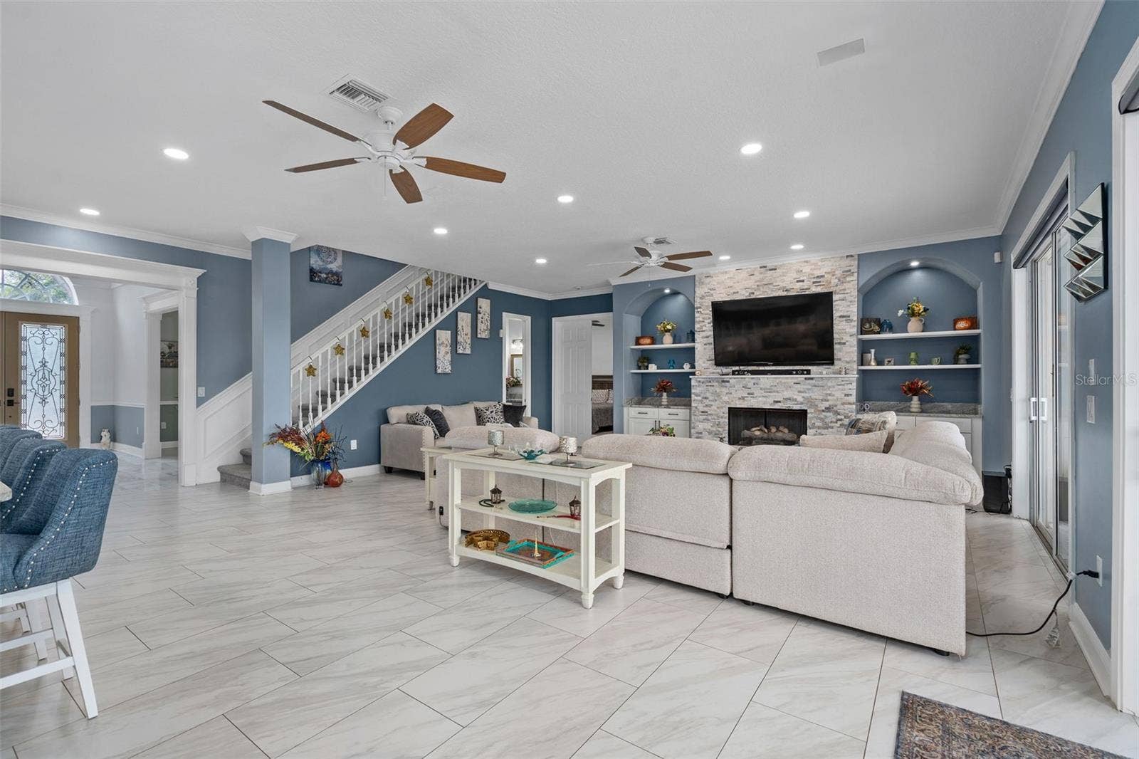 9057 BALMORAL MEWS SQUARE, Windermere, FL 34786 Family Room