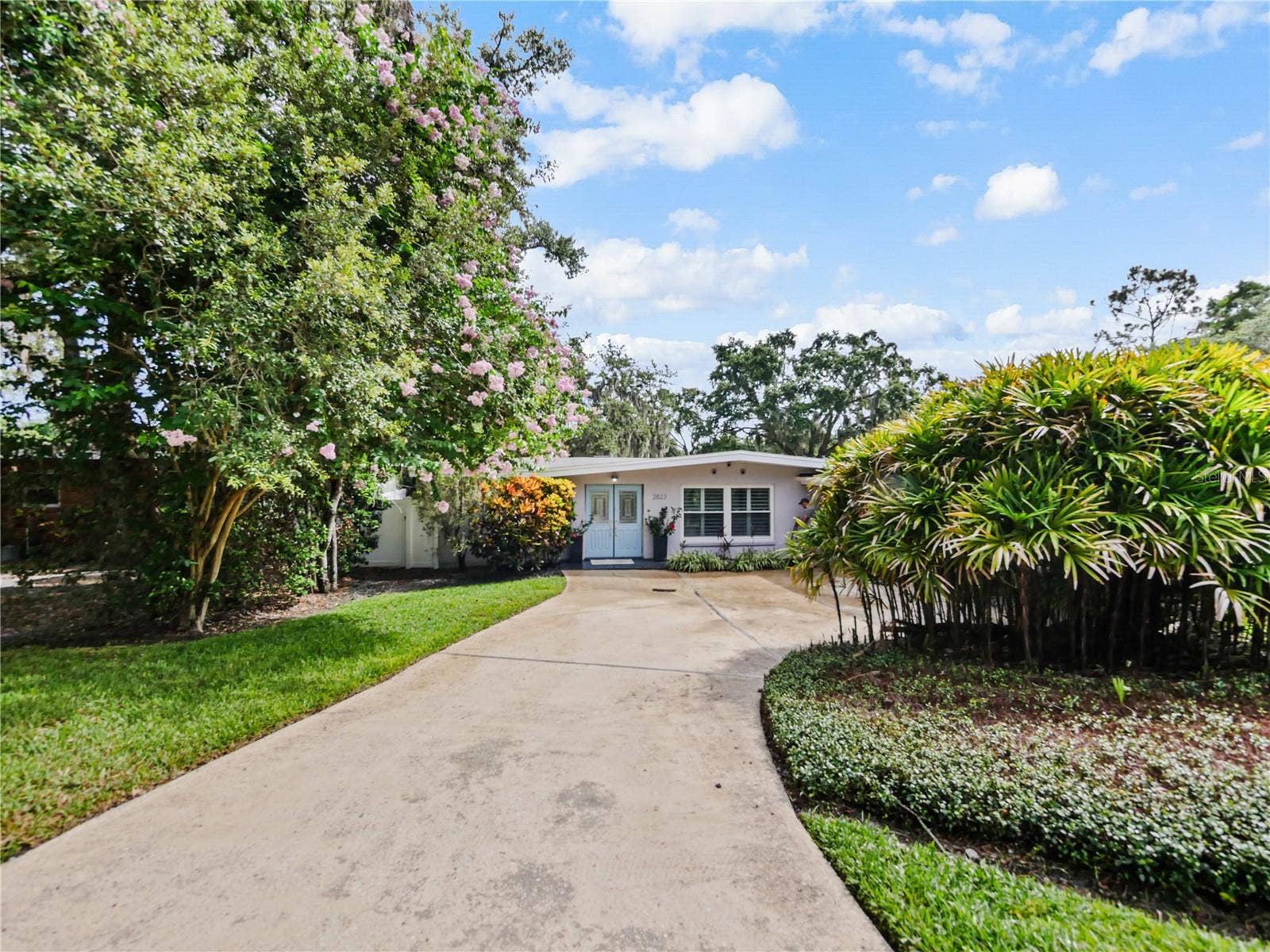 2823 WRIGHT AVENUE, Winter Park, FL 32789 2823 WRIGHT AVENUE, Winter Park, FL 32789