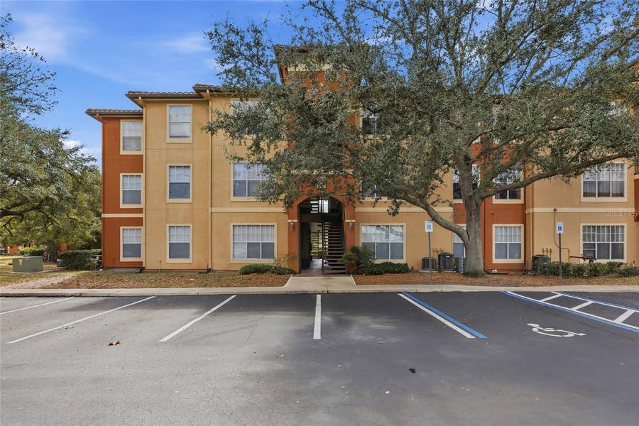 Property photo for 5518 METROWEST BOULEVARD, #11-104, Orlando, FL