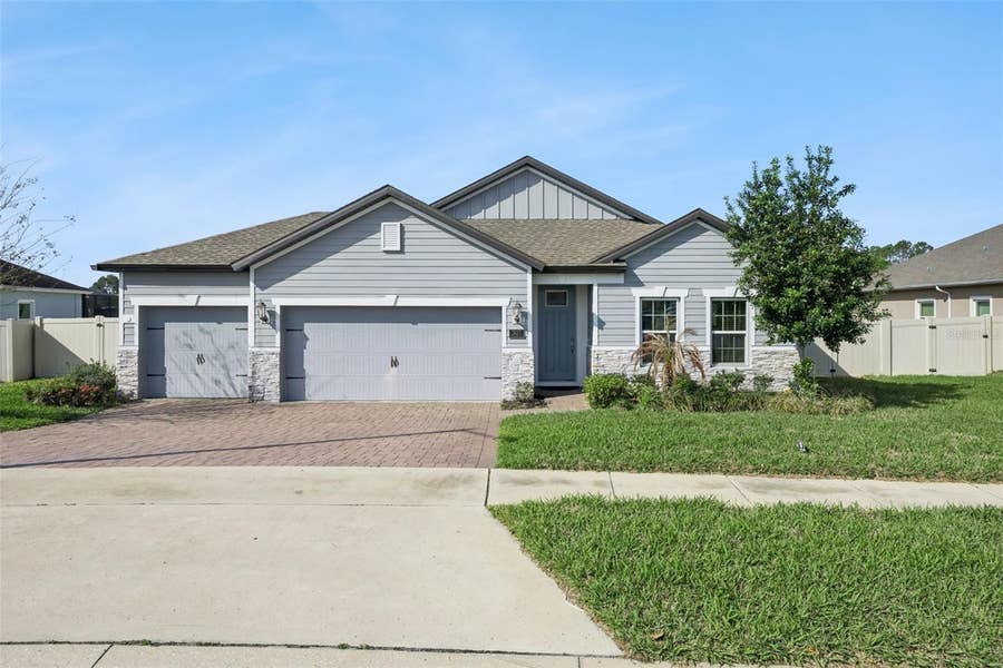 Property photo for 307 TERRACOTTA TERRACE, Howey In The Hills, FL