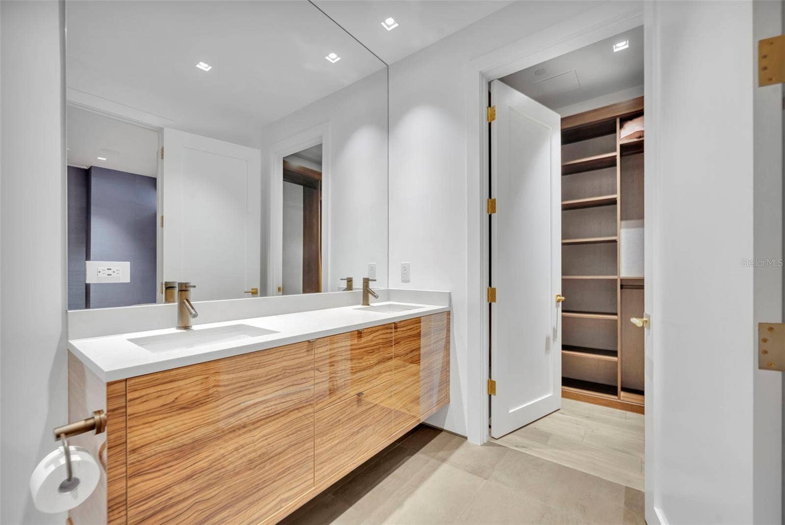 2nd Bathroom
