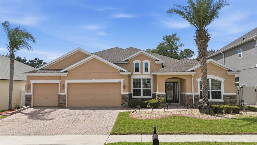 Property photo for 979 COUNTS CREST CIRCLE, Apopka, FL
