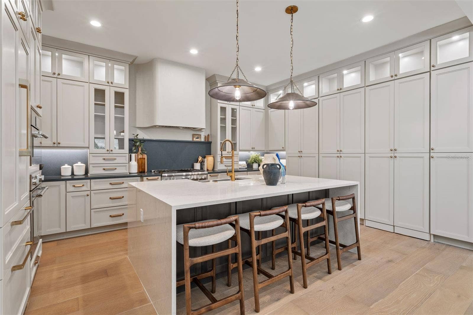 2080 LAKE MARKHAM ROAD, Sanford, FL 32771 Builder's model home. NOT ACTUAL HOME AT HOMESITE