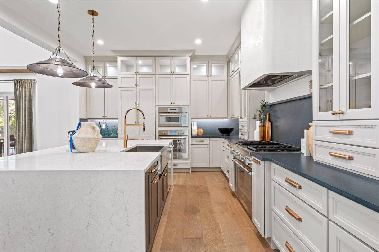 2080 LAKE MARKHAM ROAD, Sanford, FL 32771 Builder's model home. NOT ACTUAL HOME AT HOMESITE