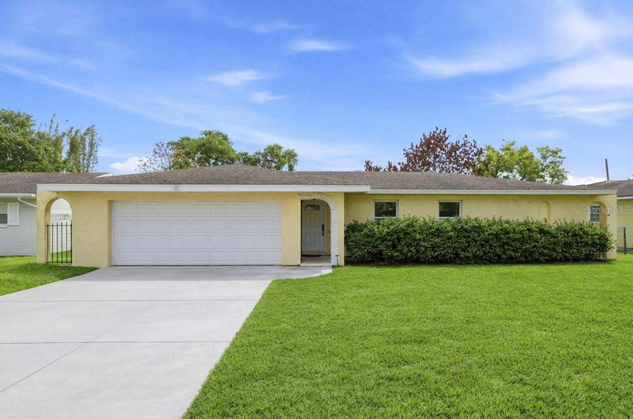 4623 CONWAY GARDENS ROAD, Orlando, FL 32806 4623 CONWAY GARDENS ROAD, Orlando, FL 32806