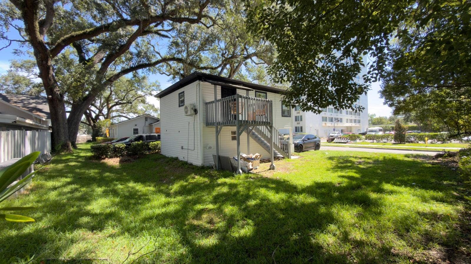 1922 HILLCREST STREET, Orlando, FL 32803 1922 HILLCREST STREET, Orlando, FL 32803