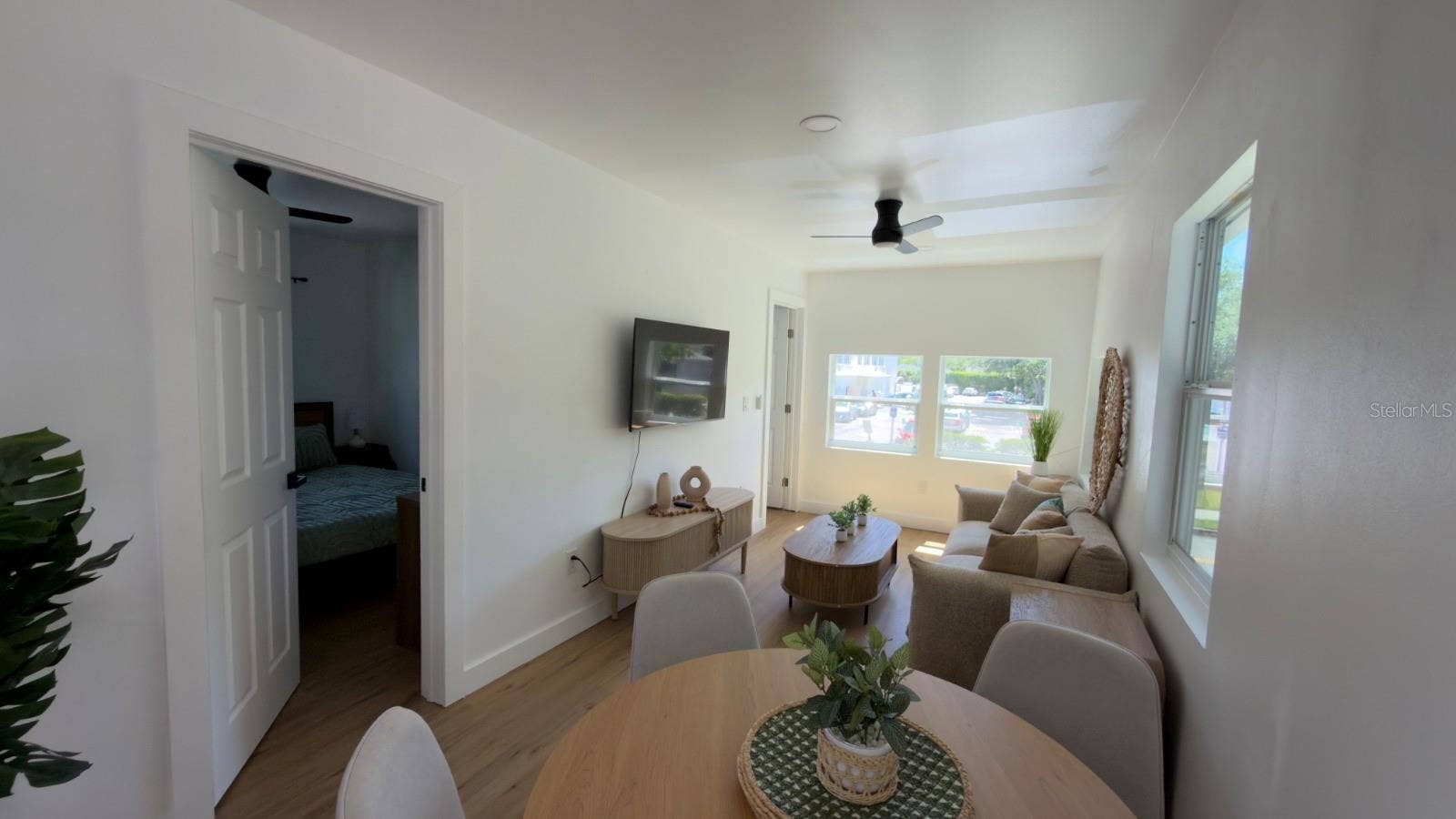 1922 HILLCREST STREET, Orlando, FL 32803 1922 HILLCREST STREET, Orlando, FL 32803