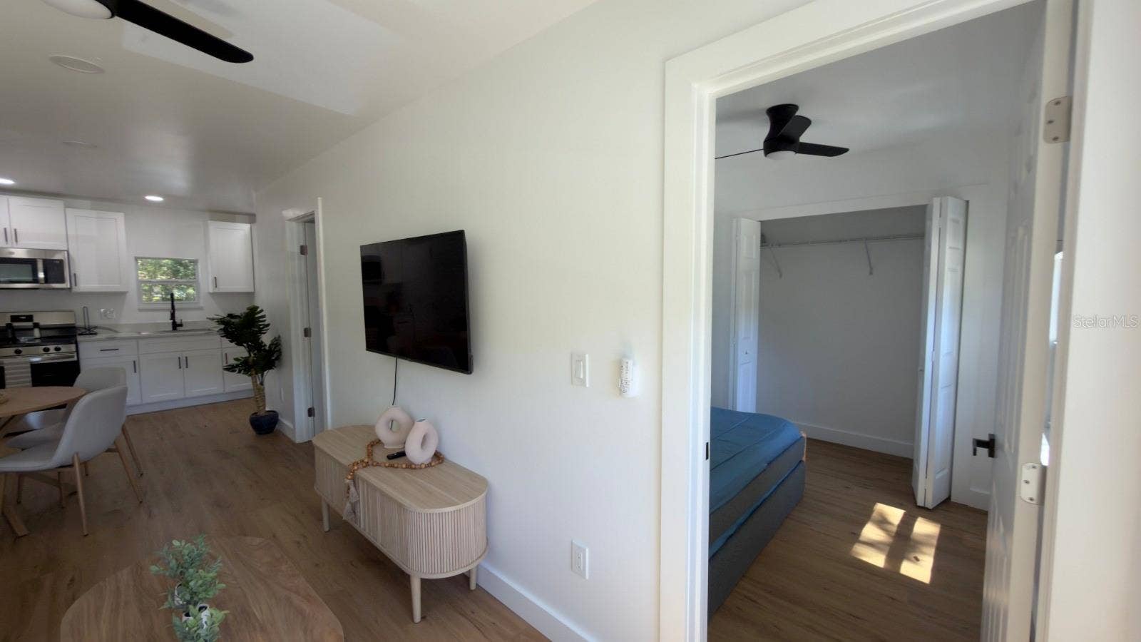 1922 HILLCREST STREET, Orlando, FL 32803 1922 HILLCREST STREET, Orlando, FL 32803