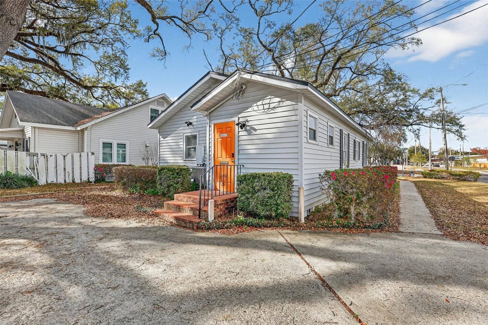 1922 HILLCREST STREET, Orlando, FL 32803 1922 HILLCREST STREET, Orlando, FL 32803