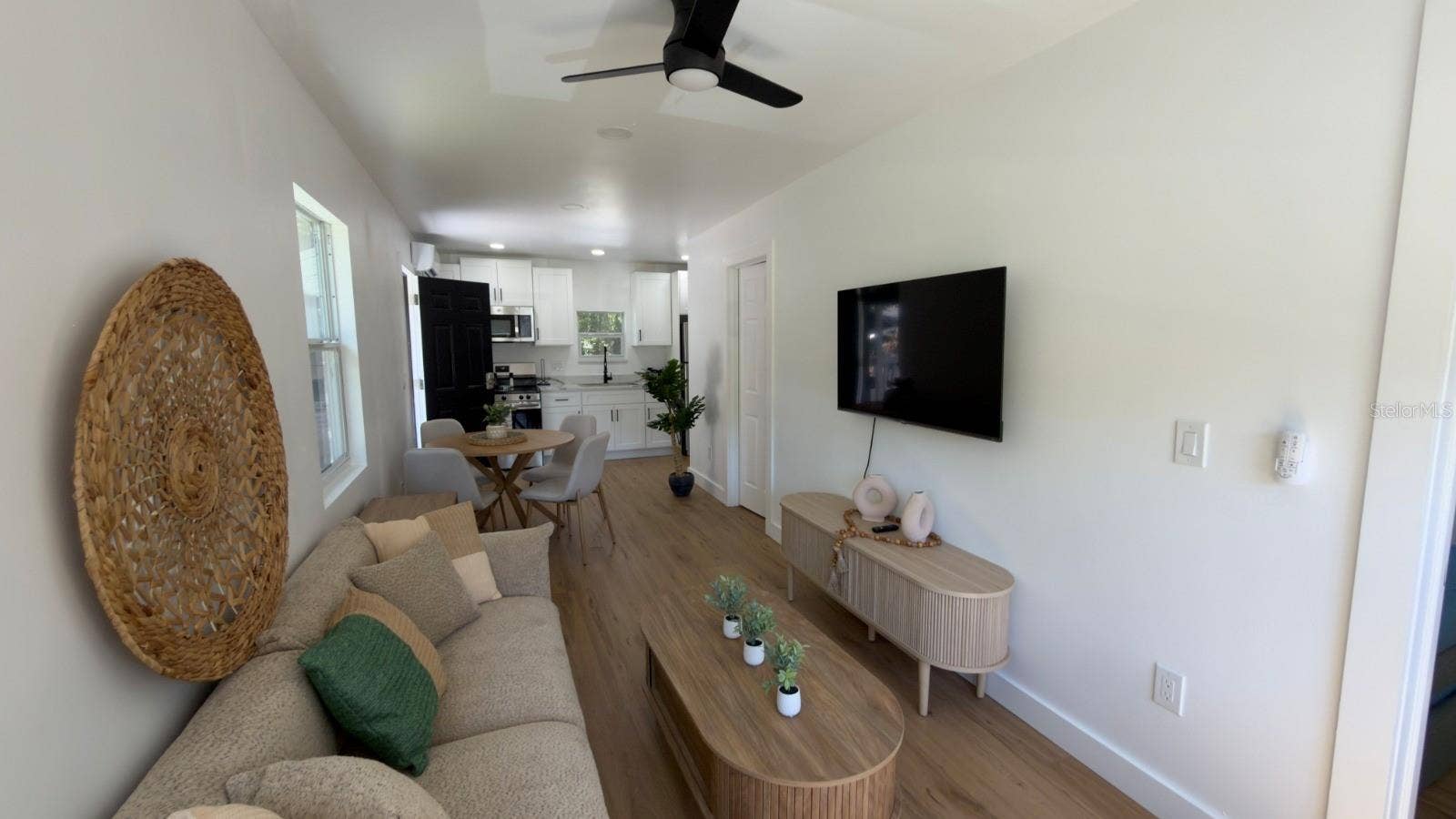 1922 HILLCREST STREET, Orlando, FL 32803 1922 HILLCREST STREET, Orlando, FL 32803