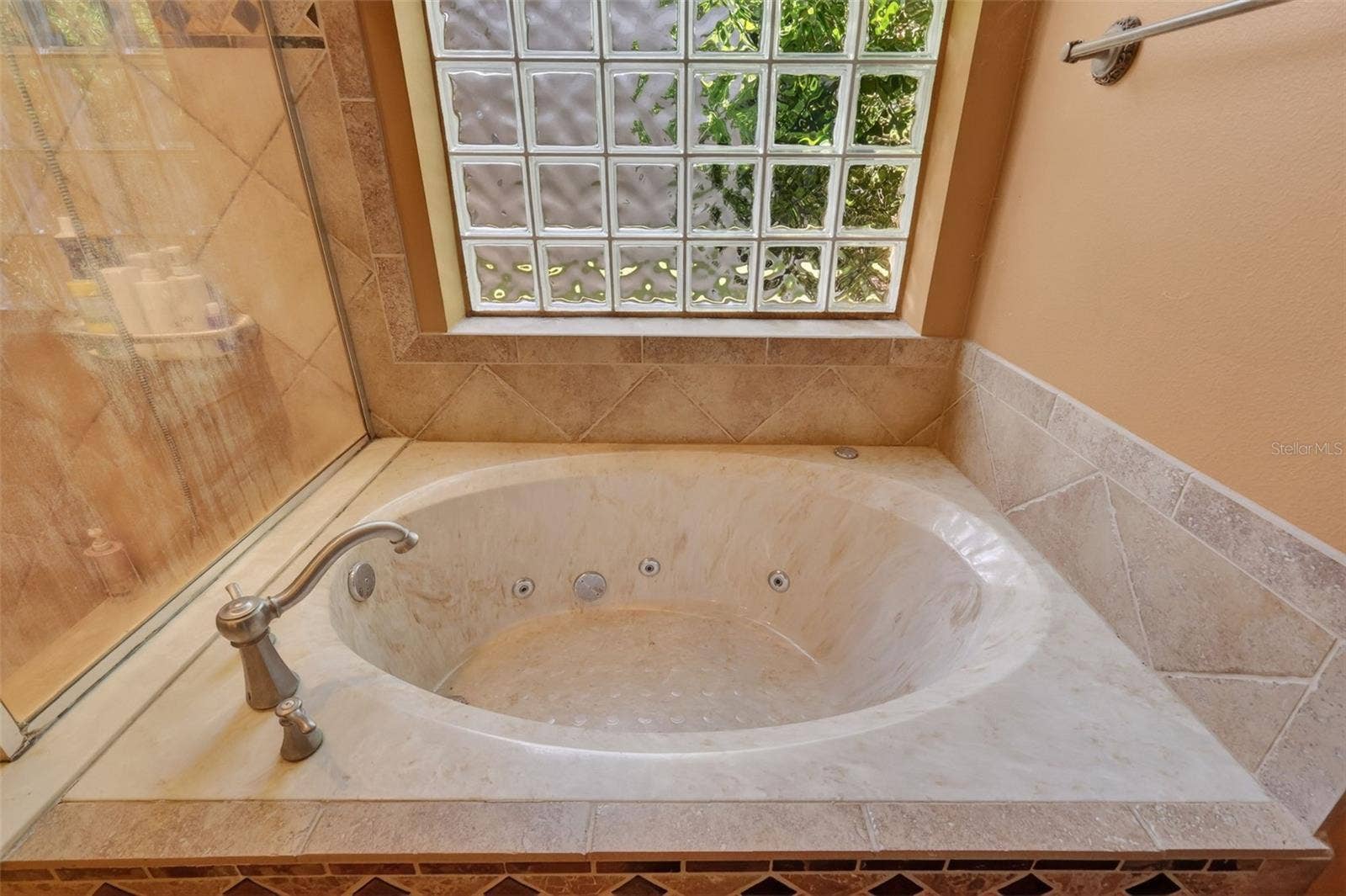 5413 WALSH POND COURT, Windermere, FL 34786 Primary Bathroom