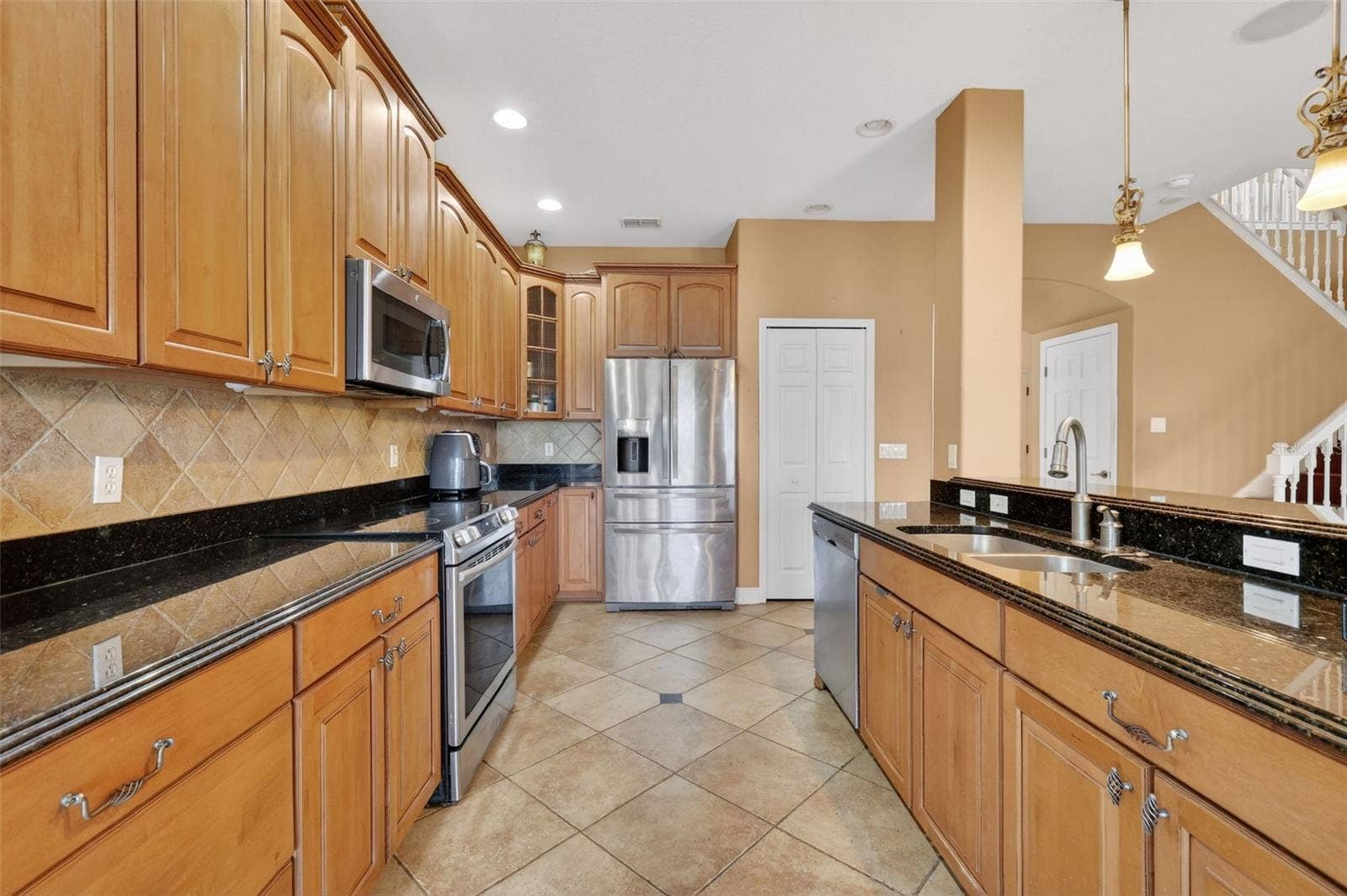 5413 WALSH POND COURT, Windermere, FL 34786 Kitchen