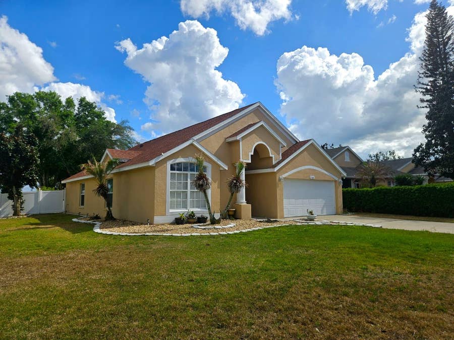 Property photo for 15601 AUTUMN GLEN AVENUE, Clermont, FL