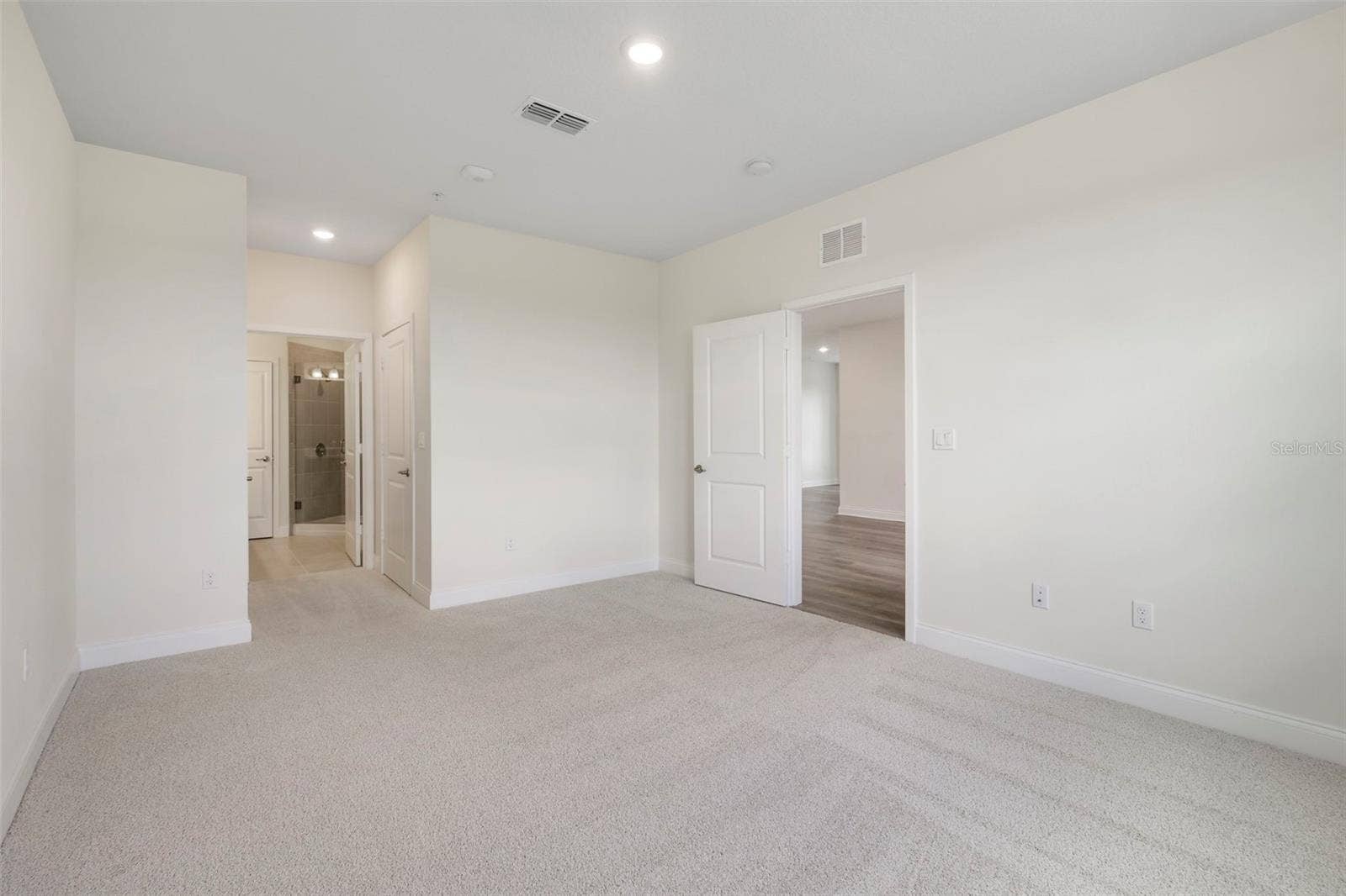 7545 LAUREATE BOULEVARD, #7303, Orlando, FL 32827 7545 LAUREATE BOULEVARD, #7303, Orlando, FL 32827