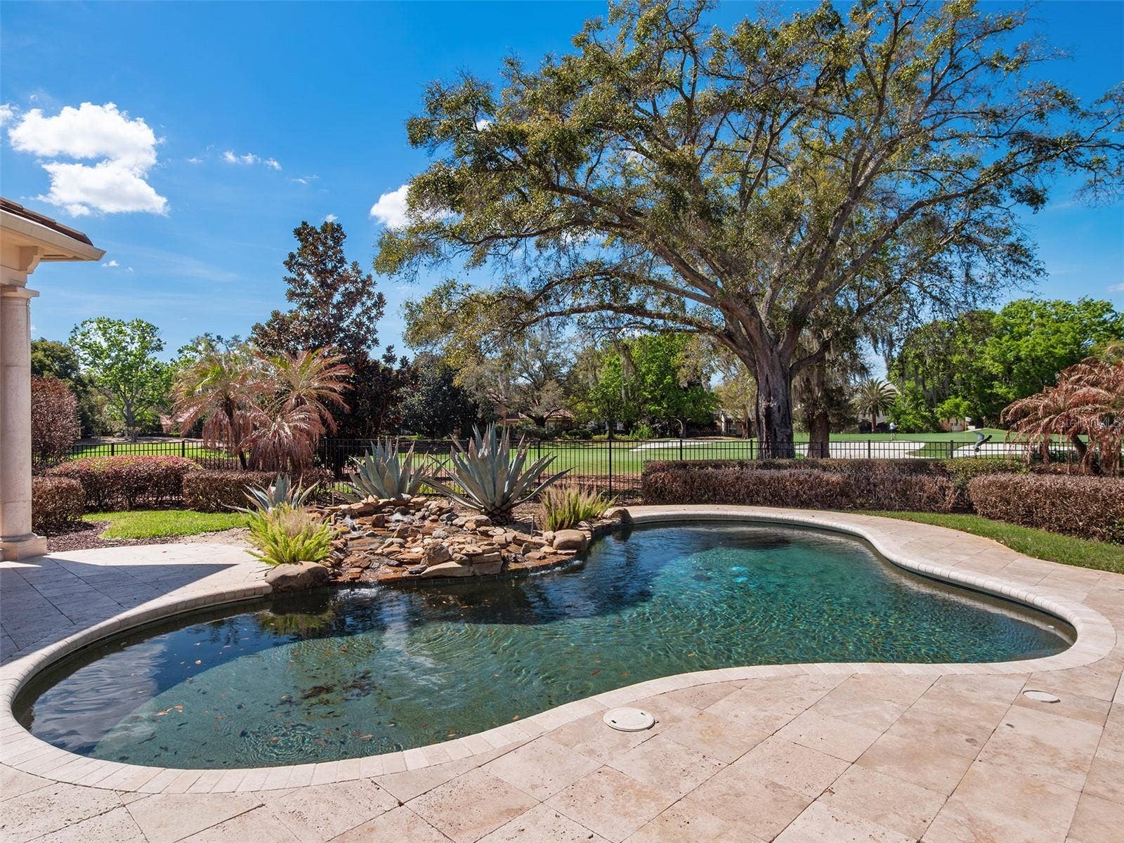 5151 LATROBE DR, Windermere, FL 34786 5151 LATROBE DR, Windermere, FL 34786