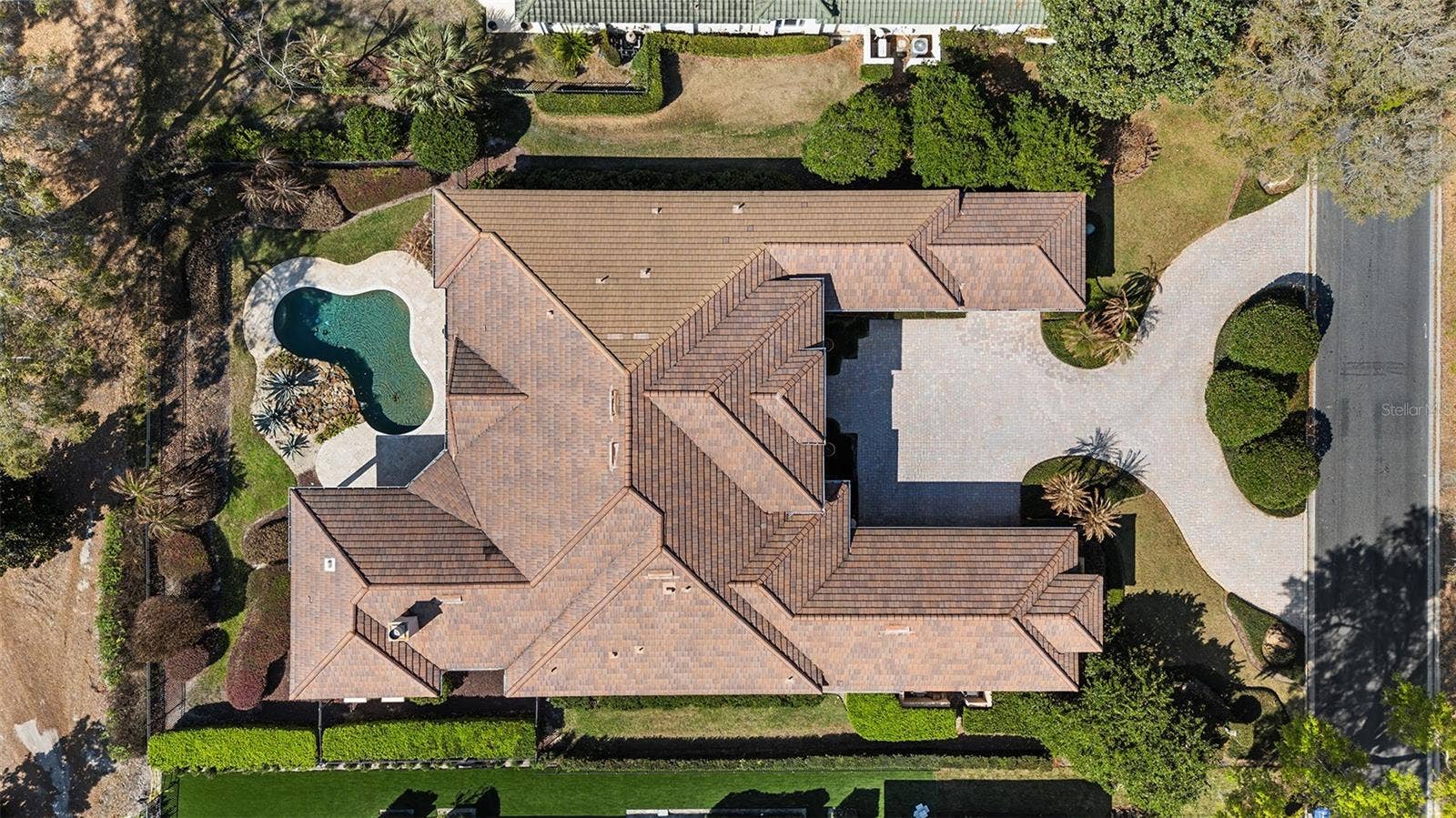 5151 LATROBE DR, Windermere, FL 34786 5151 LATROBE DR, Windermere, FL 34786