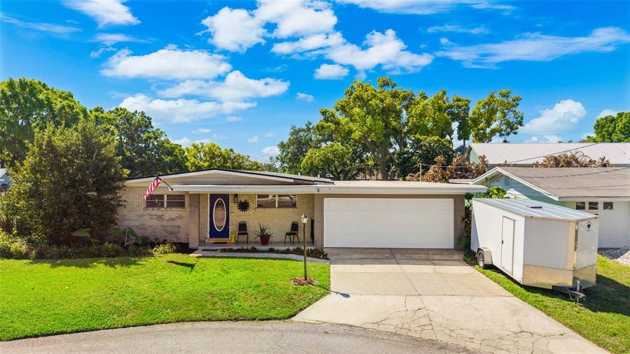Property photo for 936 AVENUE T SE, Winter Haven, FL