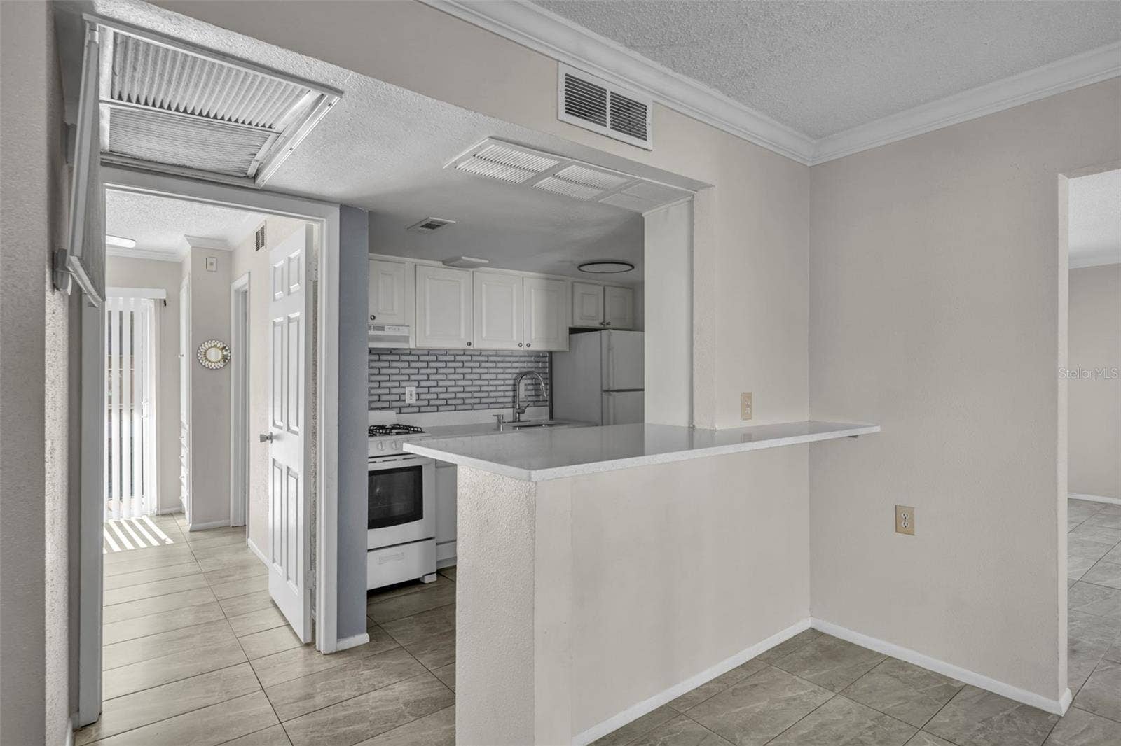 145 OYSTER BAY CIRCLE, #240, Altamonte Springs, FL 32701 145 OYSTER BAY CIRCLE, #240, Altamonte Springs, FL 32701