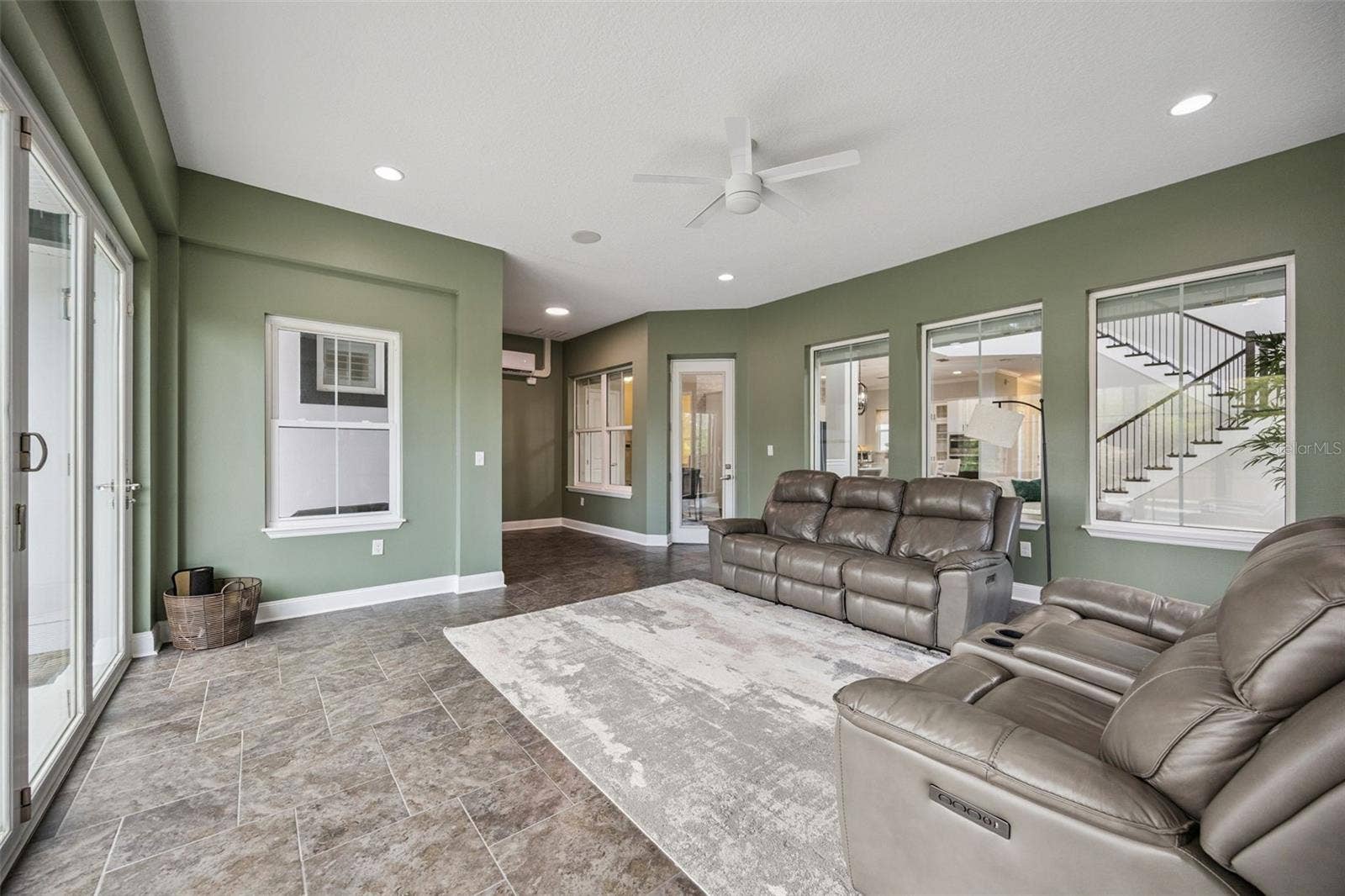 14160 ELIOT AVENUE, Orlando, FL 32827 4 Season Flex Room with Accordian Glass Door