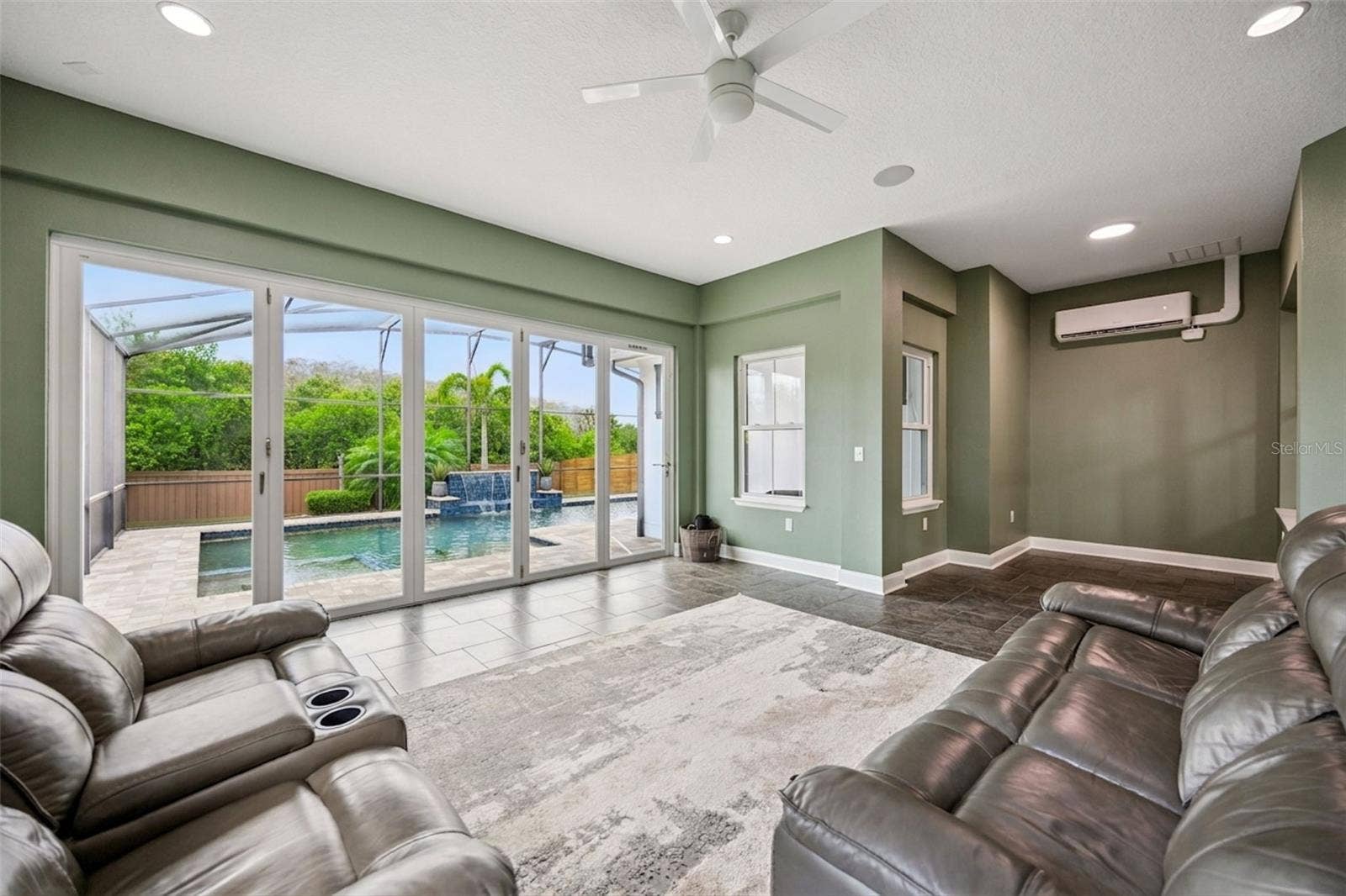 14160 ELIOT AVENUE, Orlando, FL 32827 4 Season Flex Room with Accordian Glass Door