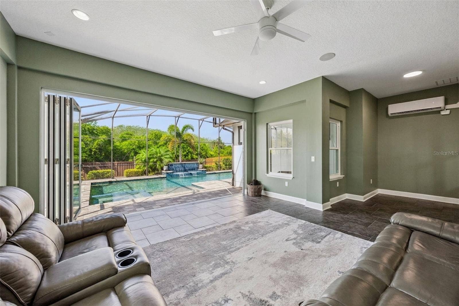 14160 ELIOT AVENUE, Orlando, FL 32827 4 Season Flex Room with Accordian Glass Door